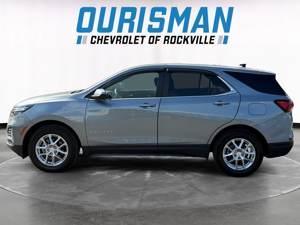 Used 2024 Chevrolet Equinox LT FWD image 3