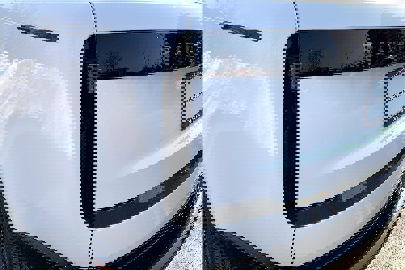 New 2026 Land Rover Range Rover SE image 14