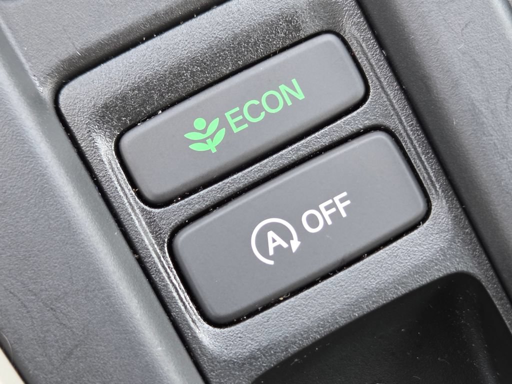 Certified 2025 Honda Accord LX image 8