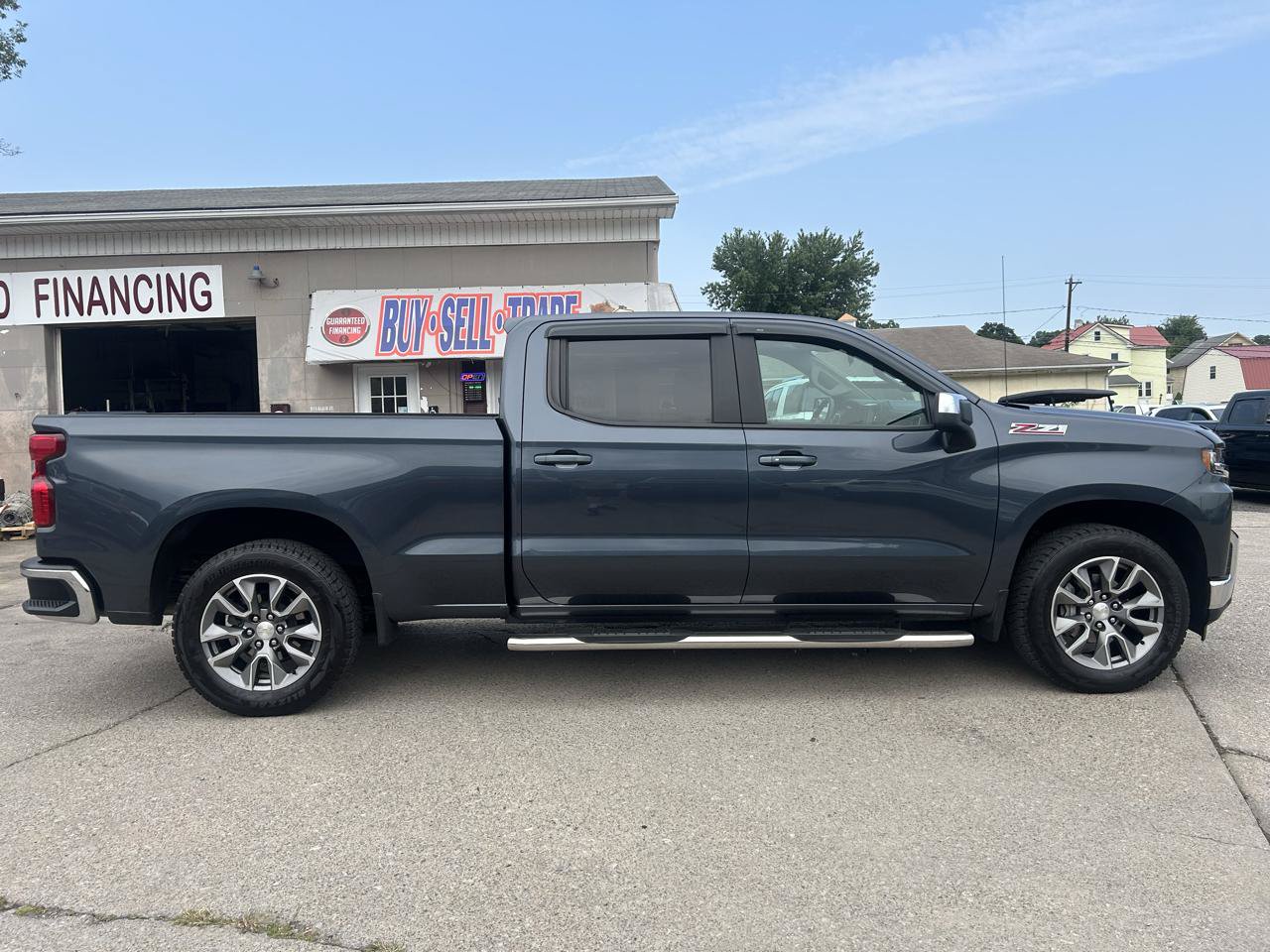 Used 2022 Chevrolet Silverado 1500 LT AWD/4WD image 8