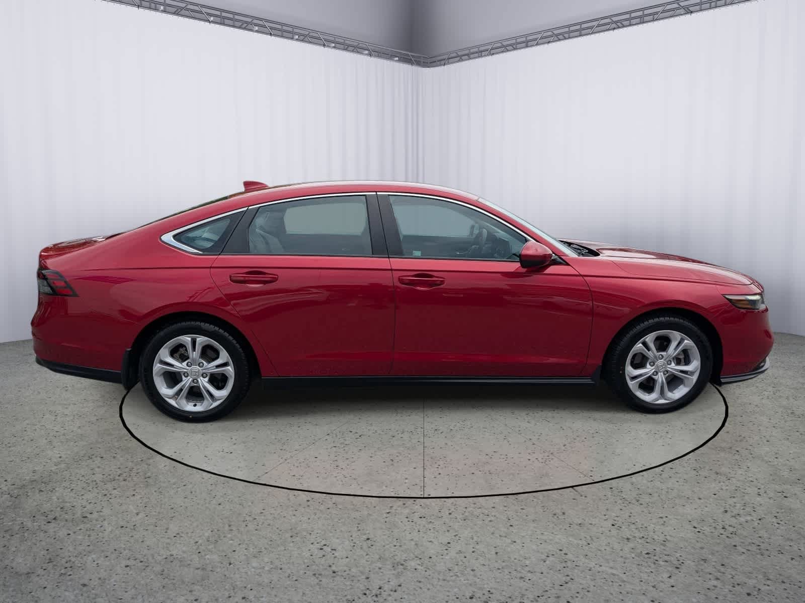 Certified 2023 Honda Accord LX image 2