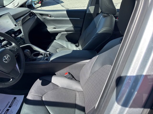 Used 2024 Toyota Camry XSE image 13