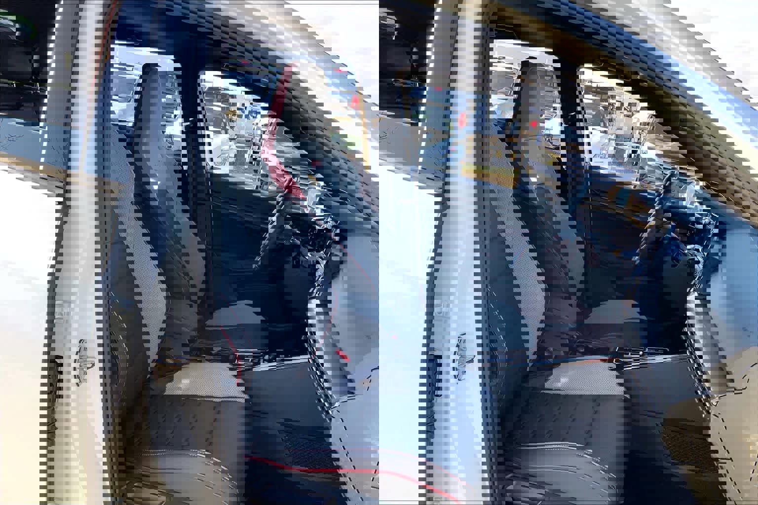 Used 2024 Volkswagen GTI SE image 9