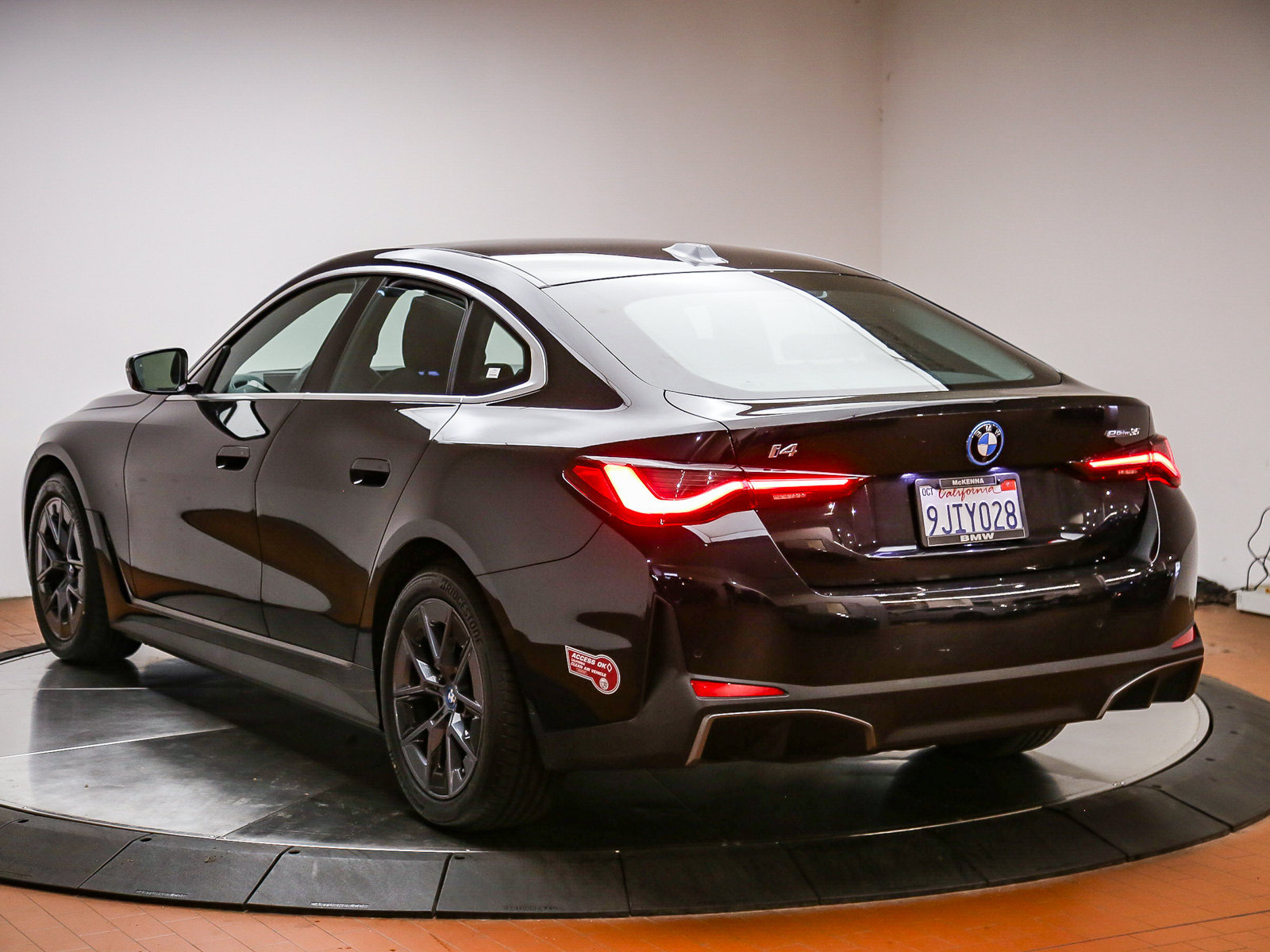 Certified 2024 BMW i4 eDrive35 w/ Premium Package RWD image 5