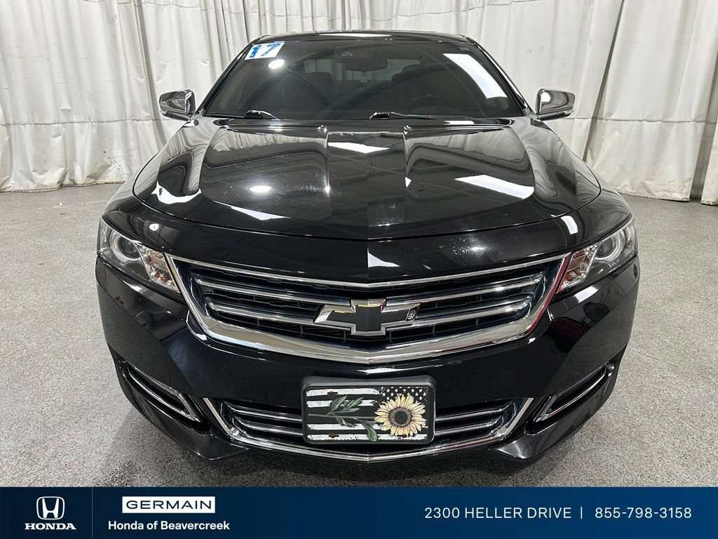 Used 2017 Chevrolet Impala Premier w/ Enhanced Convenience Package FWD image 3