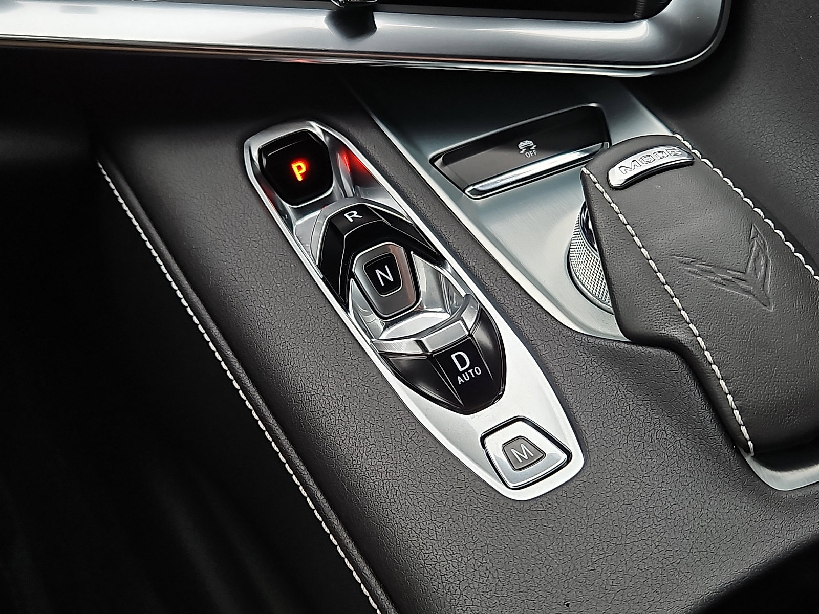 Used 2023 Chevrolet Corvette Stingray Coupe w/ 1LT image 13