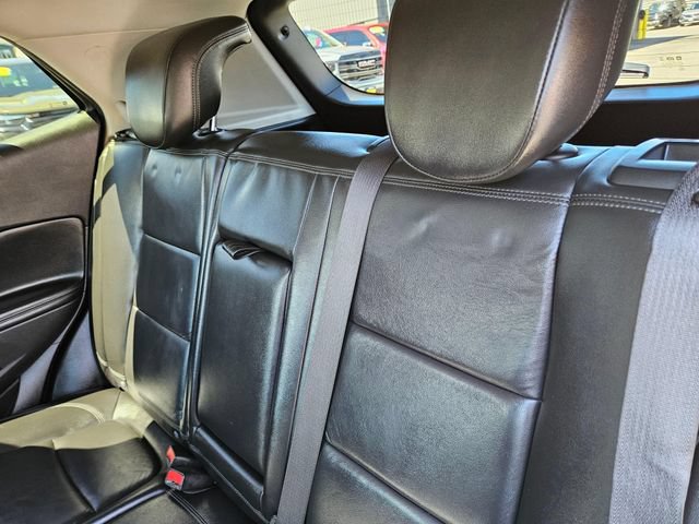 Used 2019 Buick Encore Essence FWD image 17