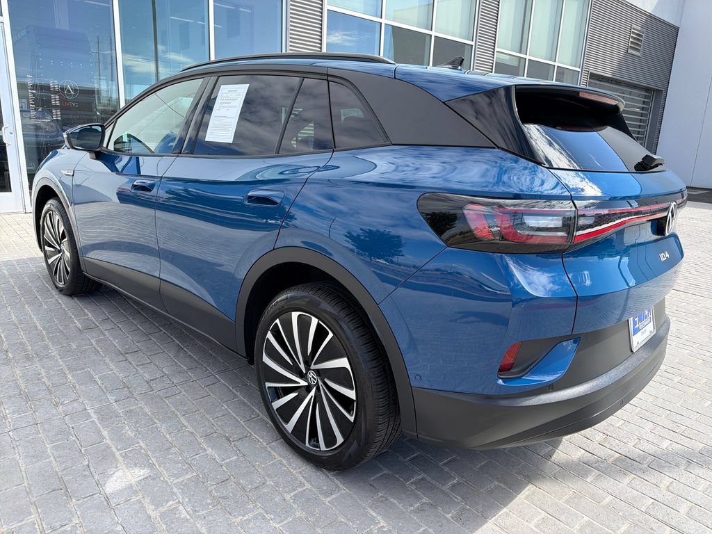 Certified 2025 Volkswagen ID.4 Pro AWD/4WD image 4