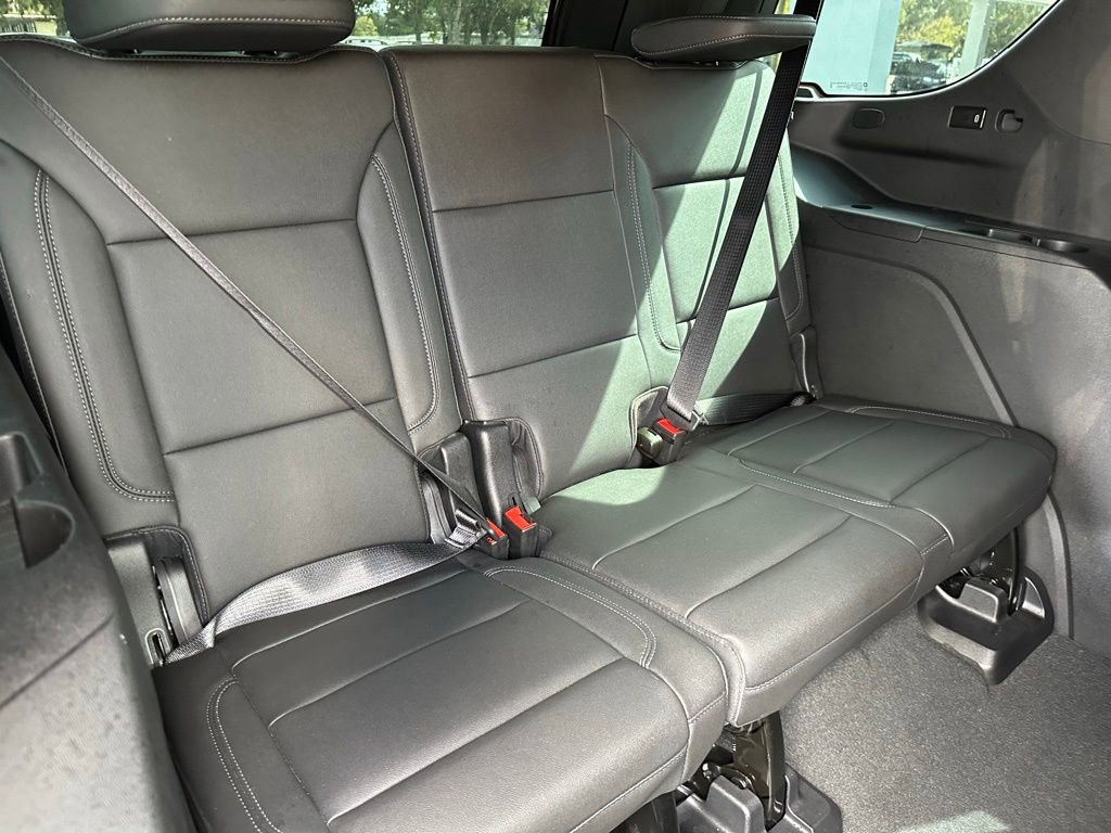 Used 2022 Chevrolet Tahoe LT w/ Luxury Package image 21