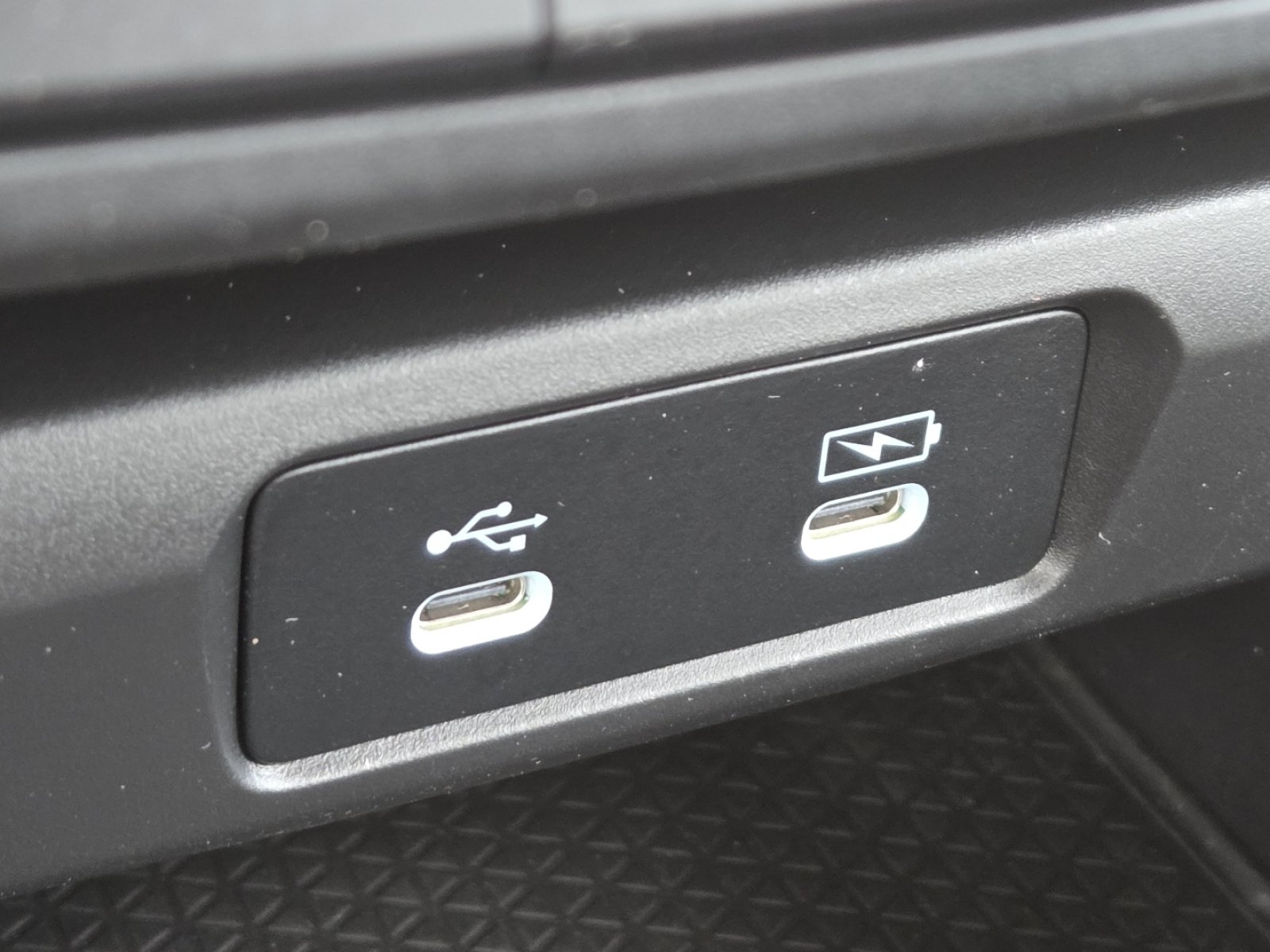 Used 2025 Honda Accord SE image 8