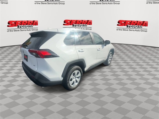 Used 2025 Toyota RAV4 LE image 9
