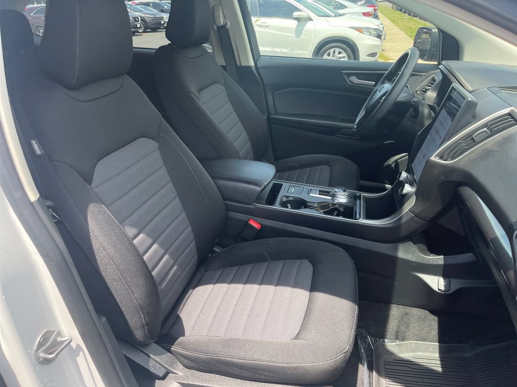Used 2023 Ford Edge SE w/ Cargo Accessory Package AWD/4WD image 18