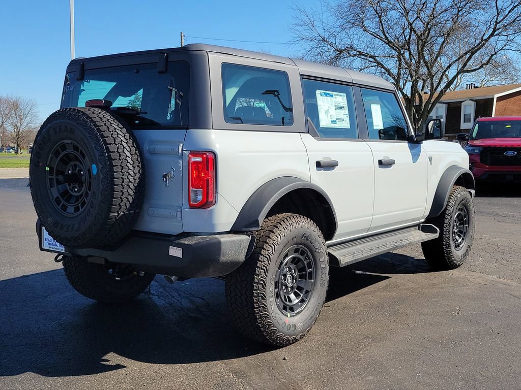 New 2026 Ford Bronco 4-Door w/ Sasquatch Package image 4