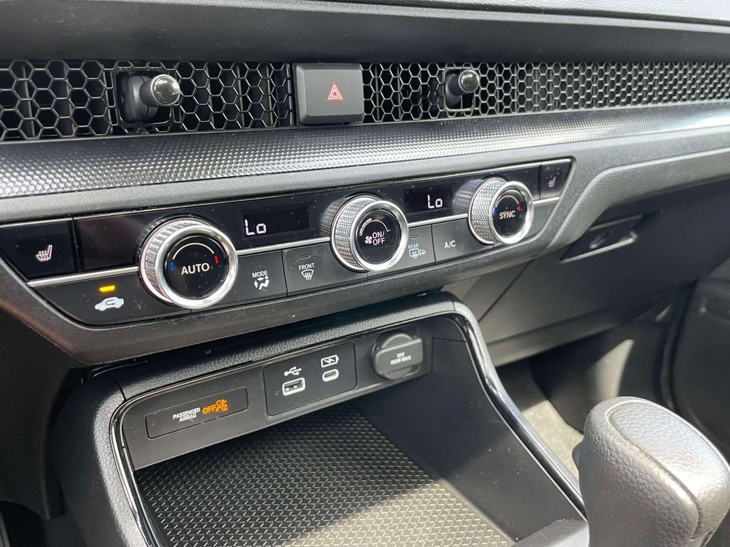Certified 2024 Honda CR-V EX image 27