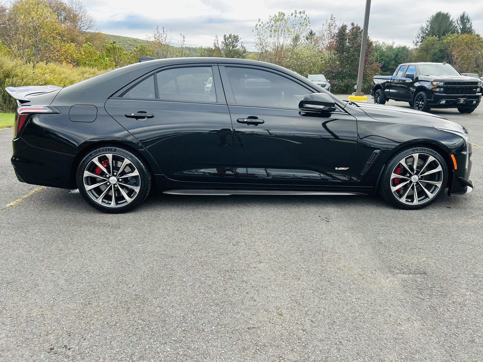 Used 2022 Cadillac CT4 V Blackwing w/ Carbon Fiber 1 Package image 7