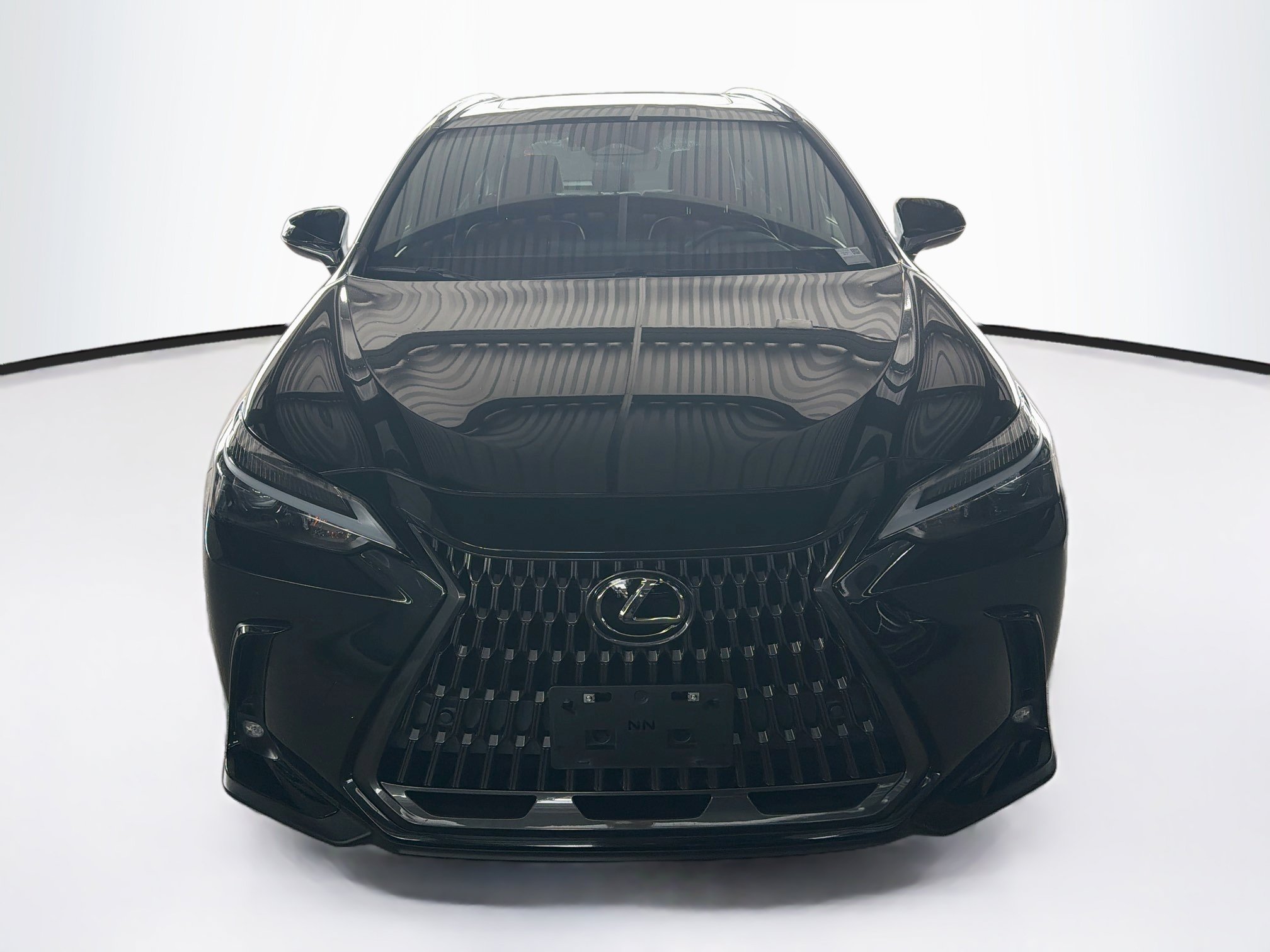Used 2023 Lexus NX 350h AWD image 2