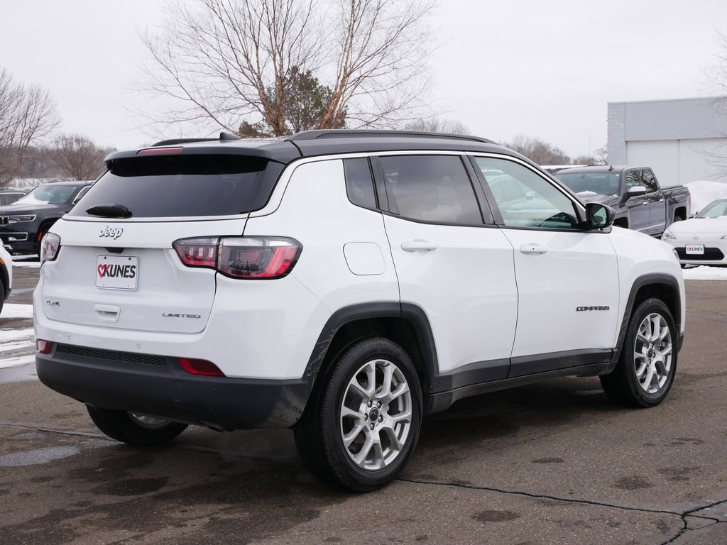 Used 2025 Jeep Compass Limited image 7
