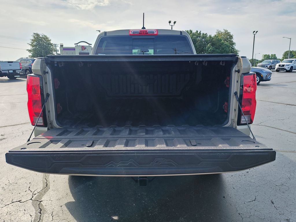 Used 2024 Chevrolet Colorado Trail Boss w/ Safety Package AWD/4WD image 9