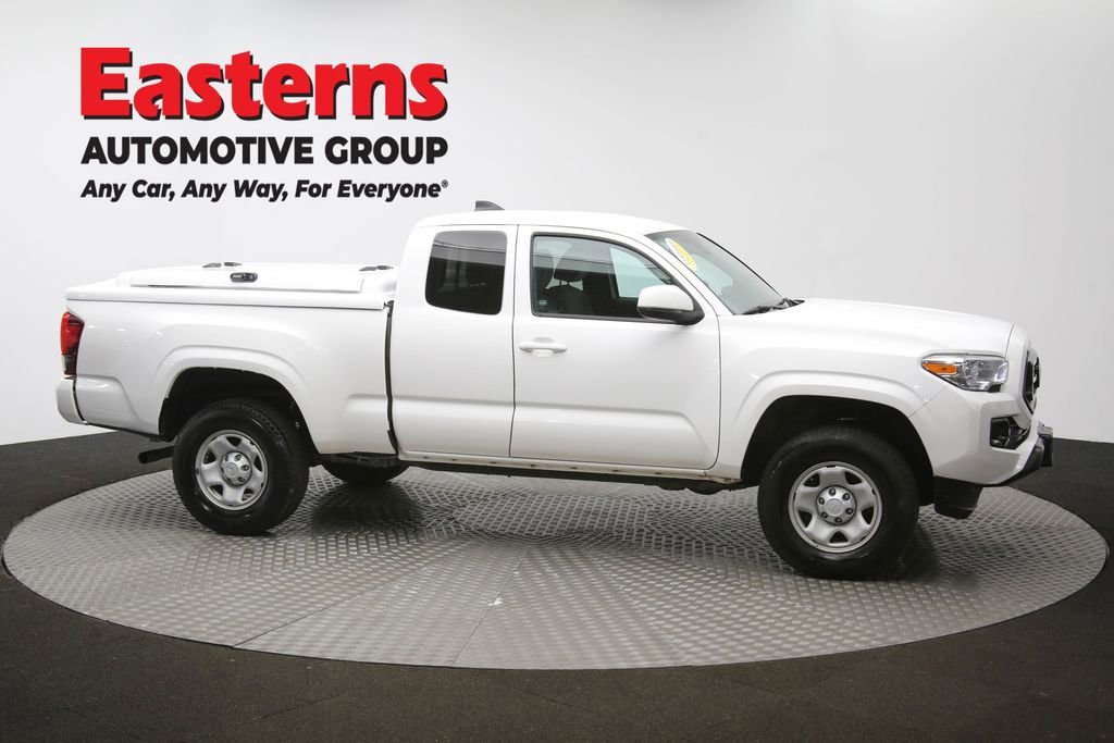 Used 2022 Toyota Tacoma SR image 45