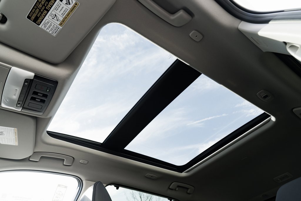 New 2026 Nissan Rogue Platinum image 19