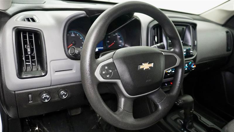 Used 2016 Chevrolet Colorado W/T w/ WT Convenience Package AWD/4WD image 11
