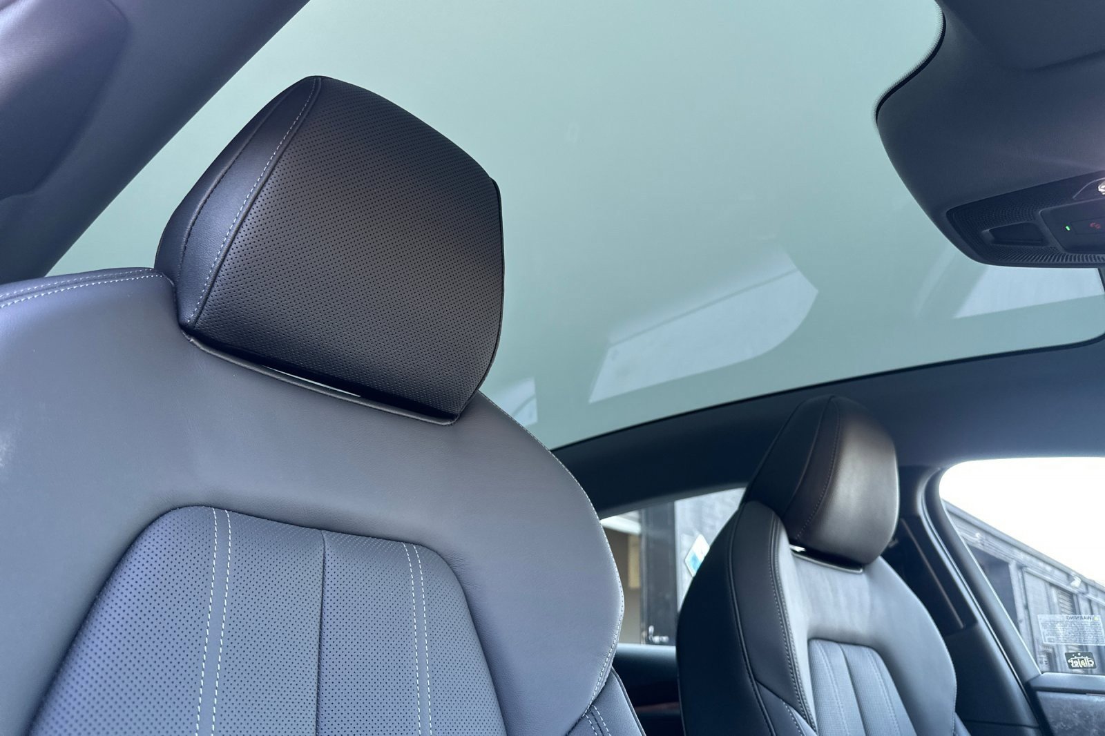 Used 2025 Audi A6 e-tron Premium Plus w/ Premium Plus image 15