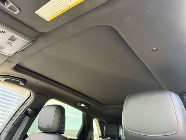 Used 2022 Cadillac XT5 Premium Luxury w/ Technology Package AWD/4WD image 23