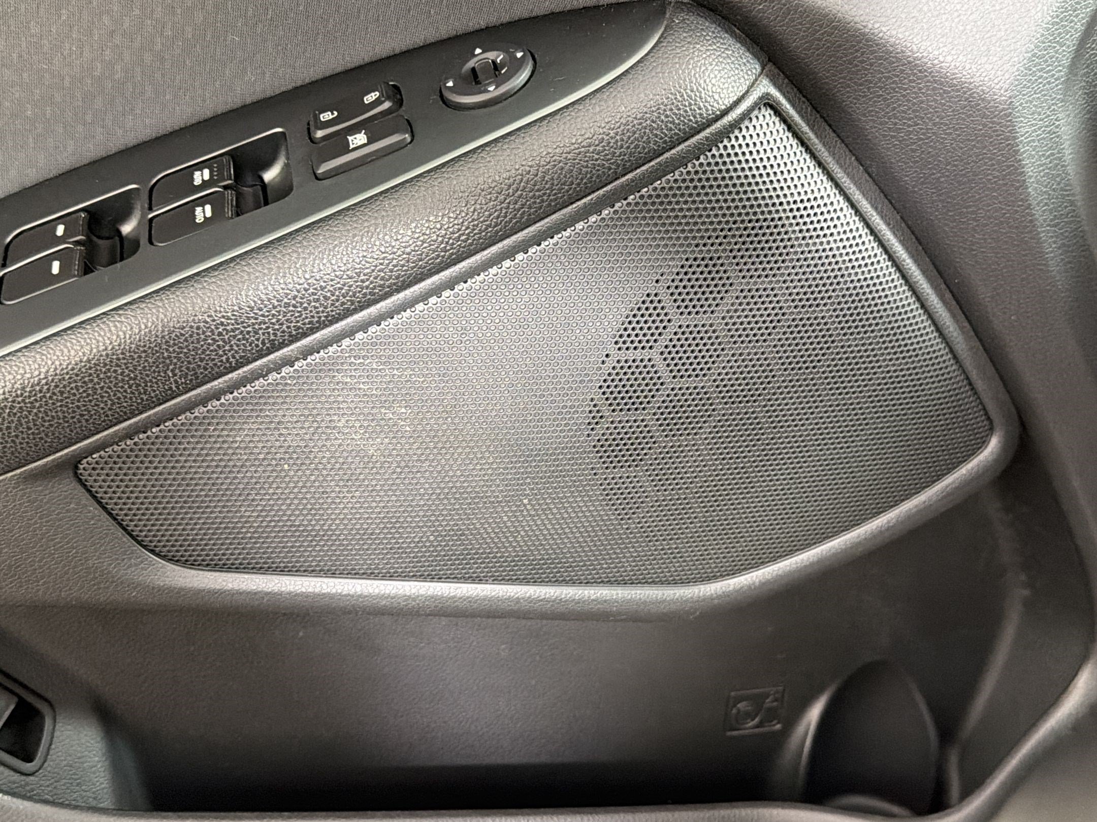 Used 2016 Kia Optima Hybrid FWD image 25
