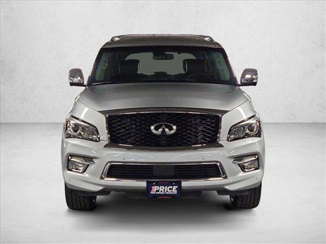 Used 2017 INFINITI QX80 2WD w/ Deluxe Technology Package image 2