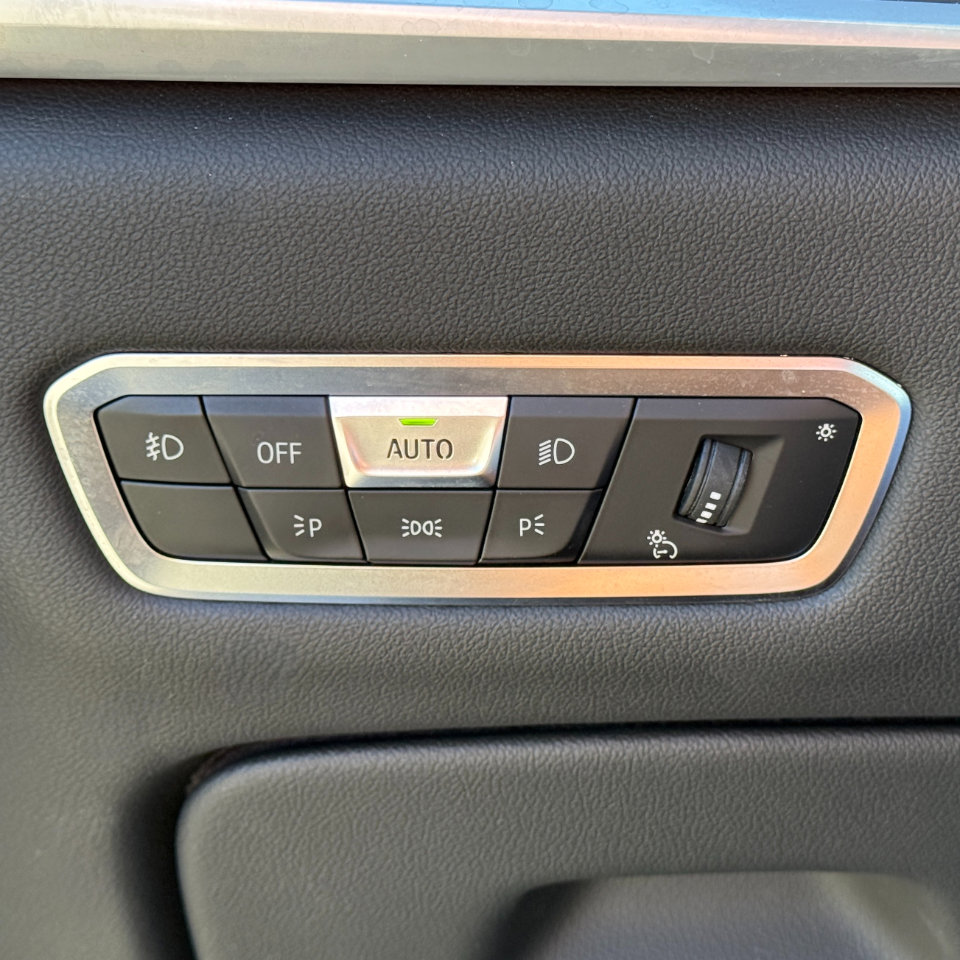 Used 2019 BMW X7 xDrive40i w/ Premium Package image 43