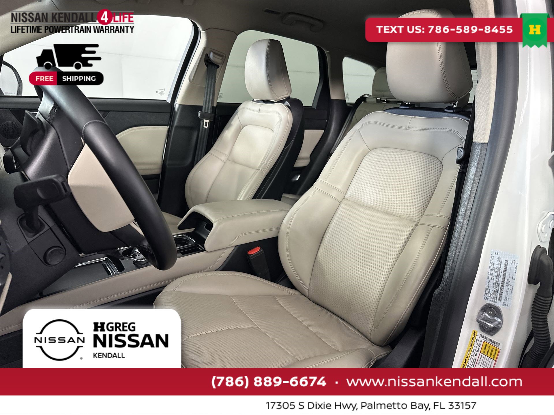 Used 2025 Lincoln Corsair FWD w/ Equipment Group 101A image 15