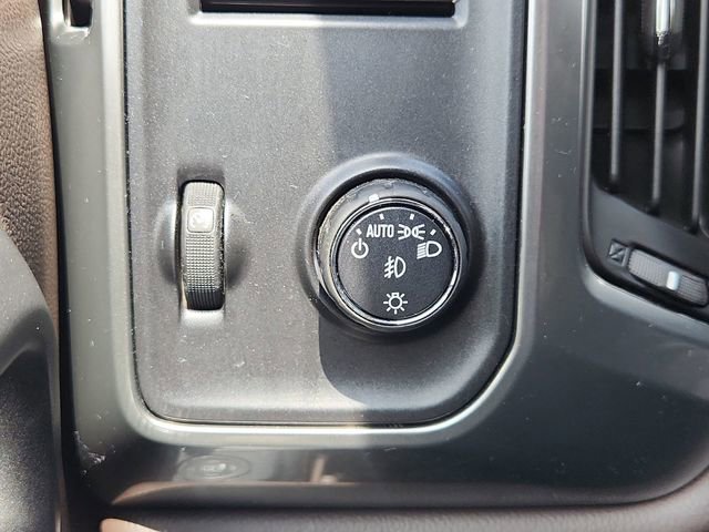 Used 2015 Chevrolet Silverado 1500 LT w/ Texas Edition, 1LT Trim image 17