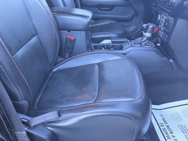 Used 2020 Jeep Gladiator Rubicon w/ Uconnect 4C Nav & Sound Group image 28