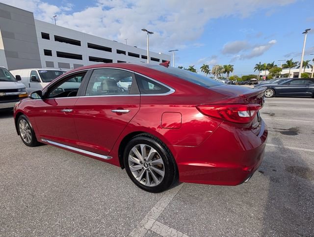Used 2015 Hyundai Sonata Sport w/ Option Group 03 image 9