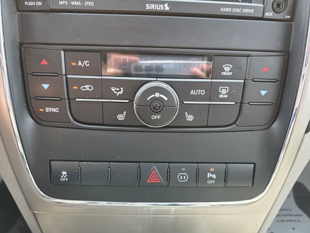 Used 2011 Jeep Grand Cherokee Laredo AWD/4WD image 25