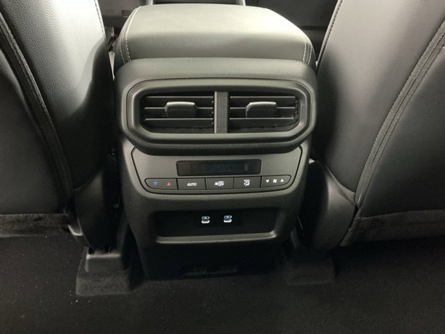 New 2026 Honda Pilot Touring image 23