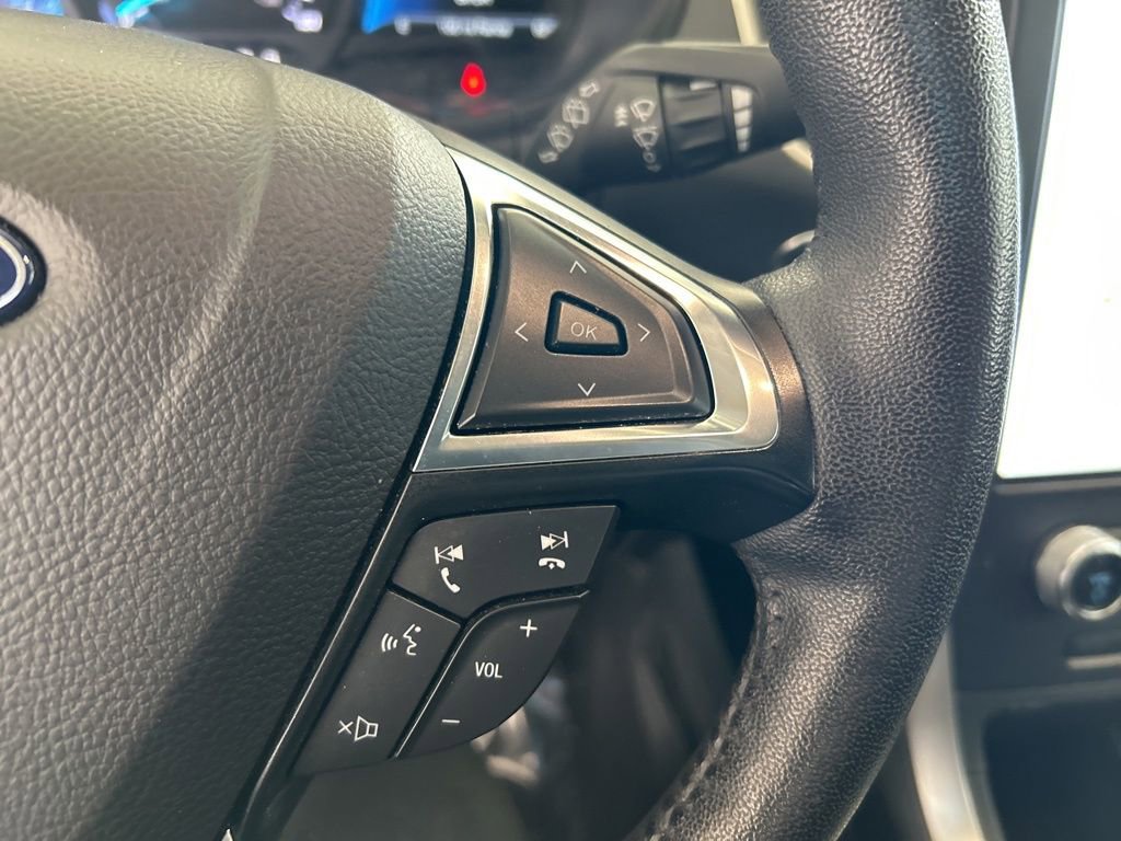 Used 2023 Ford Edge SEL image 47
