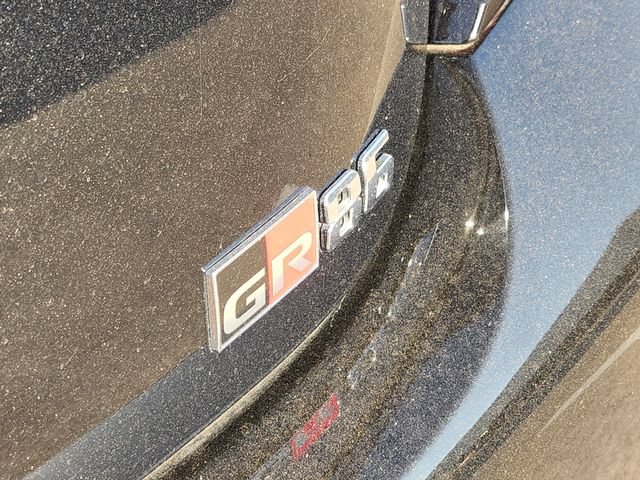 Used 2022 Toyota GR86 Premium RWD image 10
