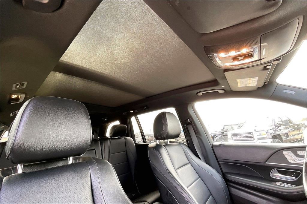 Used 2021 Mercedes-Benz GLS 450 4MATIC image 28