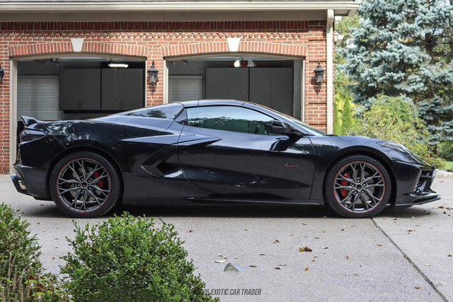 Used 2023 Chevrolet Corvette Stingray Premium Conv w/ 3LT RWD image 18
