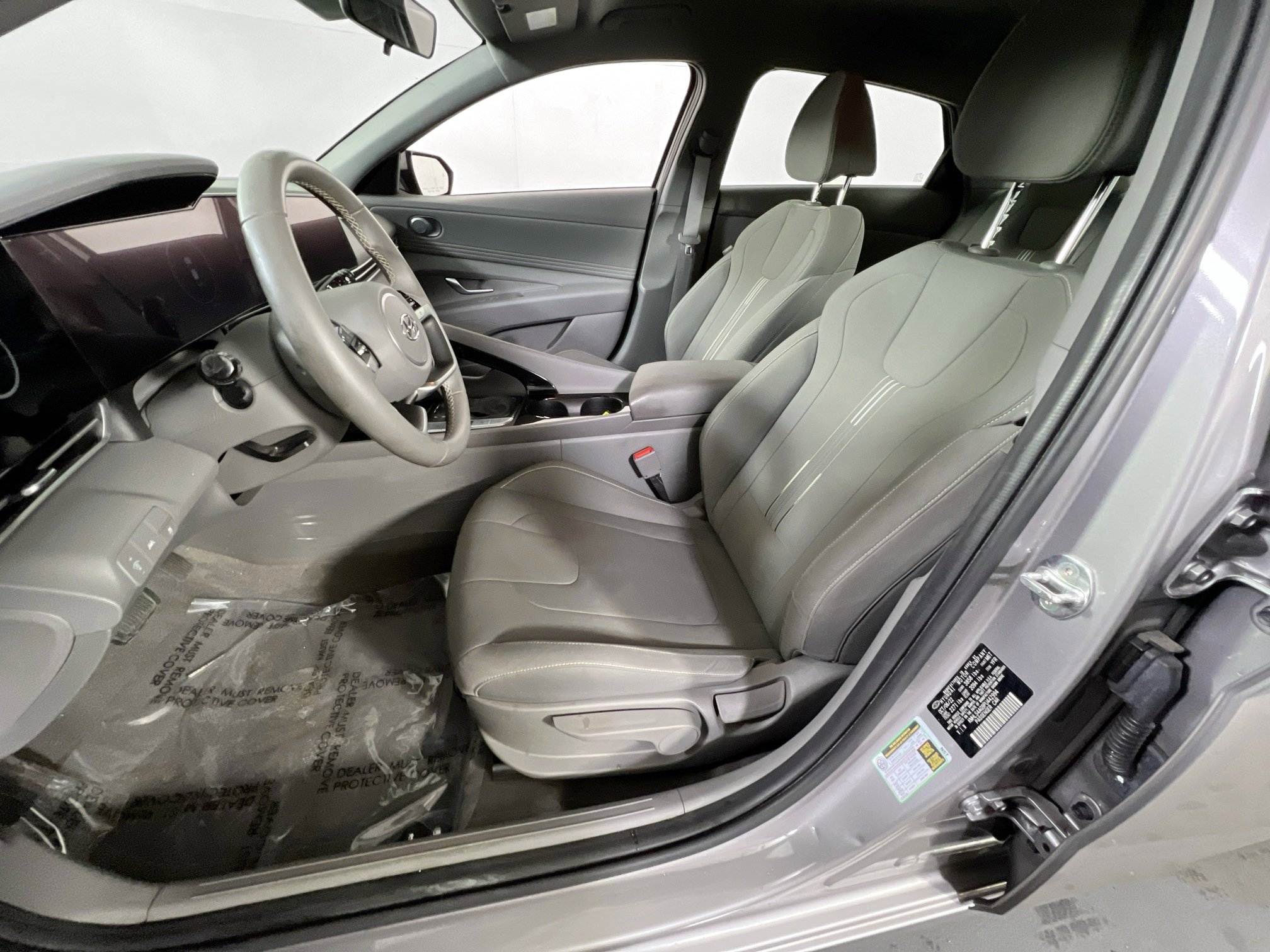 Used 2023 Hyundai Elantra SEL w/ Convenience Package FWD image 21