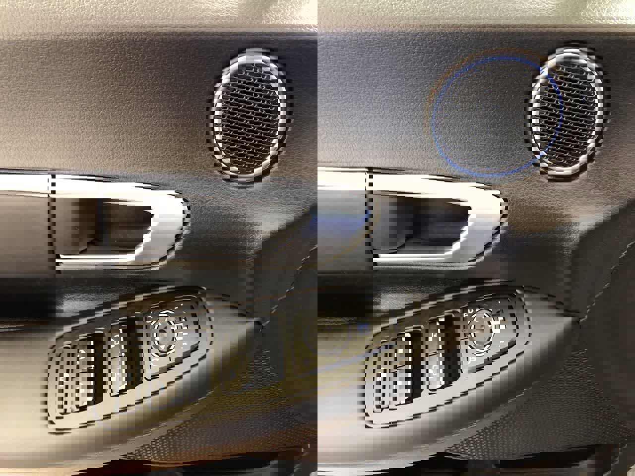 Used 2025 Hyundai Sonata SEL image 11