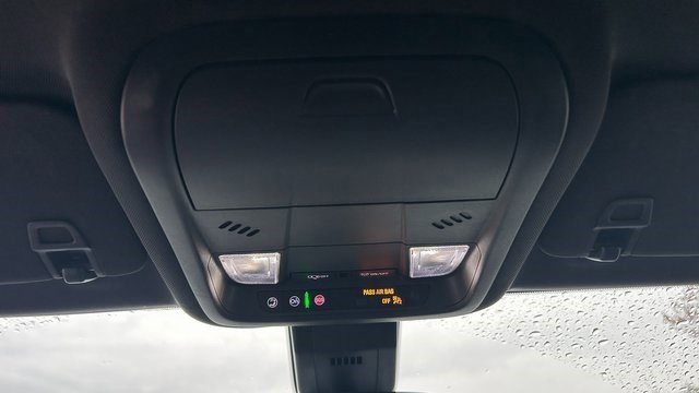 Certified 2022 Chevrolet Equinox RS w/ LPO, Floor Liner Package image 26