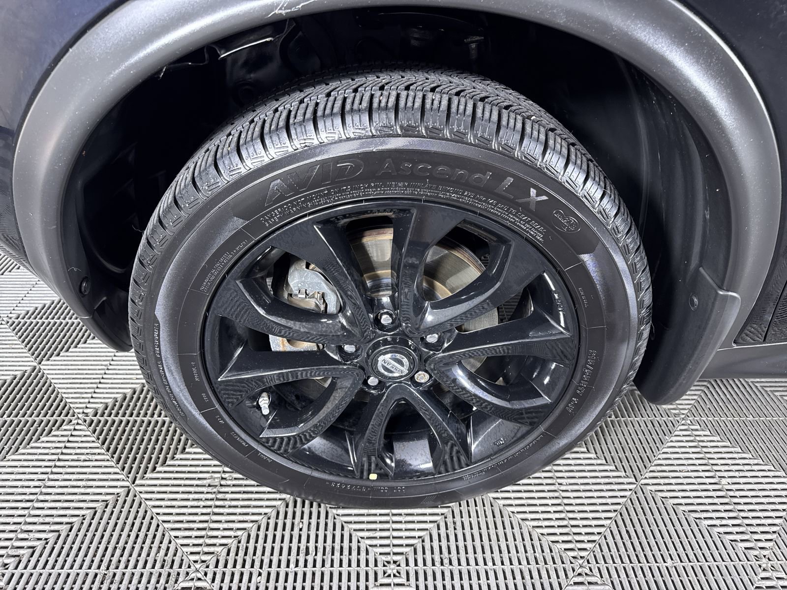 Used 2013 Nissan Juke S w/ Midnight Edition AWD/4WD image 22