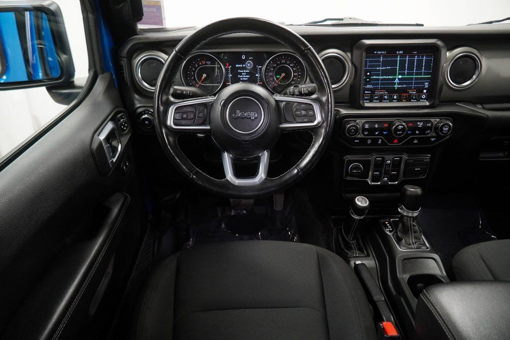 Certified 2022 Jeep Wrangler Unlimited Sahara w/ Cold Weather Group image 25