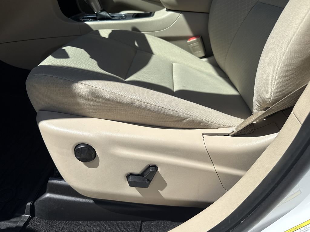 Used 2022 Jeep Grand Cherokee Laredo E w/ Security & Convenience Group image 13