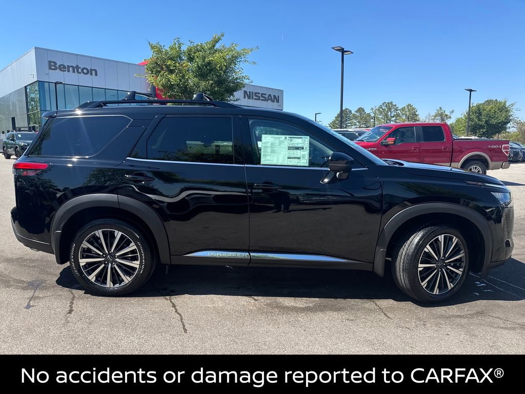 Used 2026 Nissan Pathfinder Platinum AWD/4WD image 3