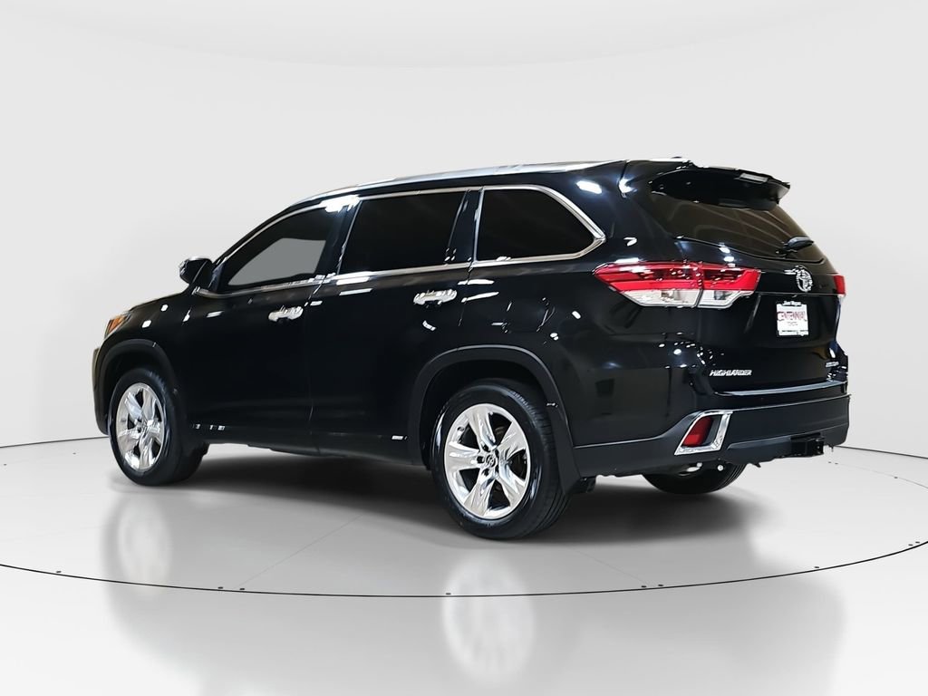 Used 2019 Toyota Highlander Limited AWD/4WD image 7