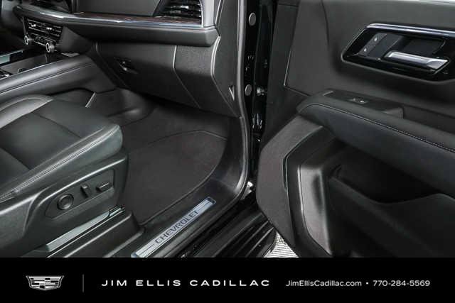 Used 2025 Chevrolet Tahoe LT RWD image 23