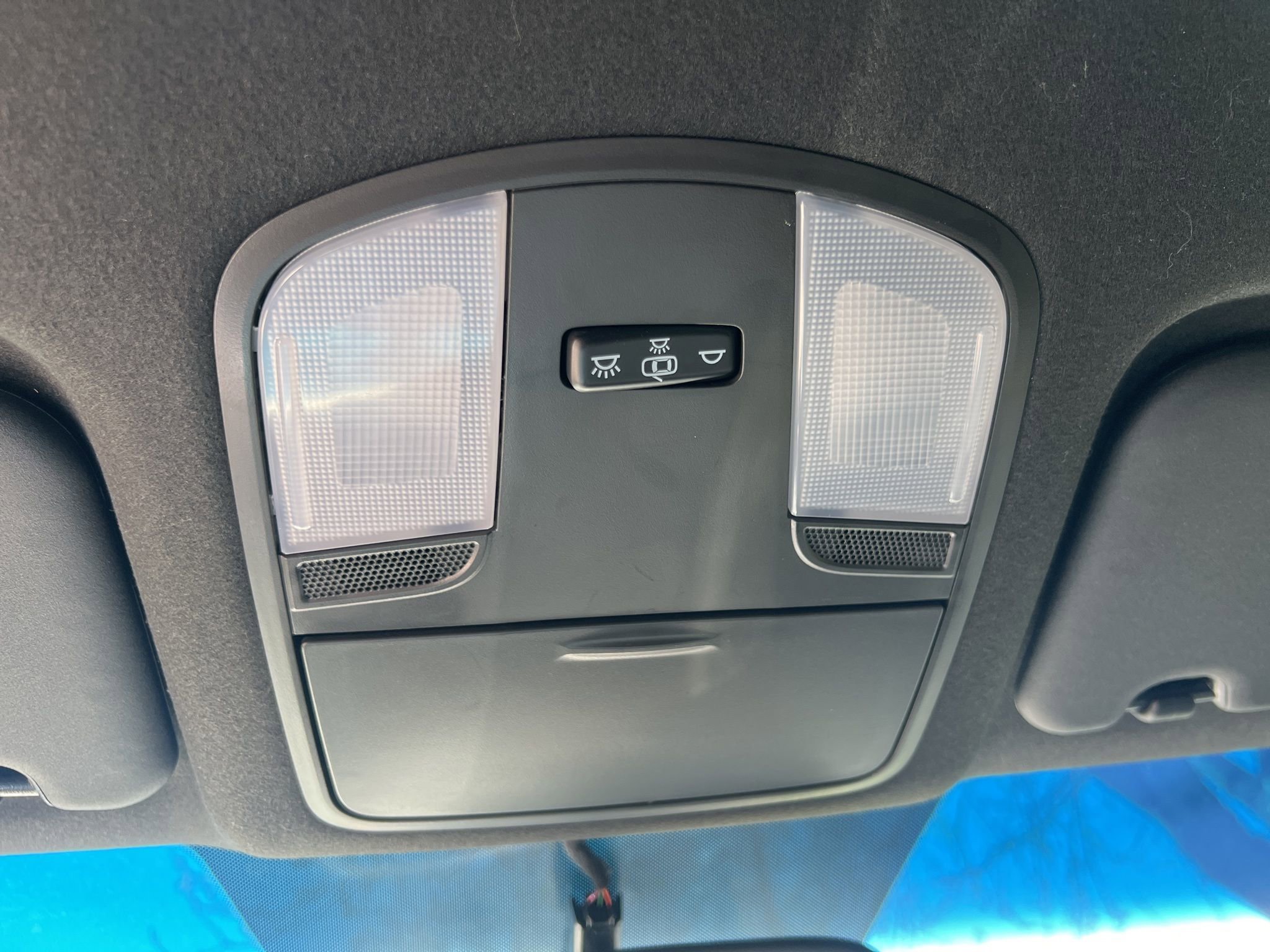 Used 2020 Hyundai Veloster N w/ Performance Package image 17